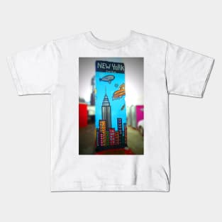 Artwork Street Art Berlin Wall Germany Kids T-Shirt